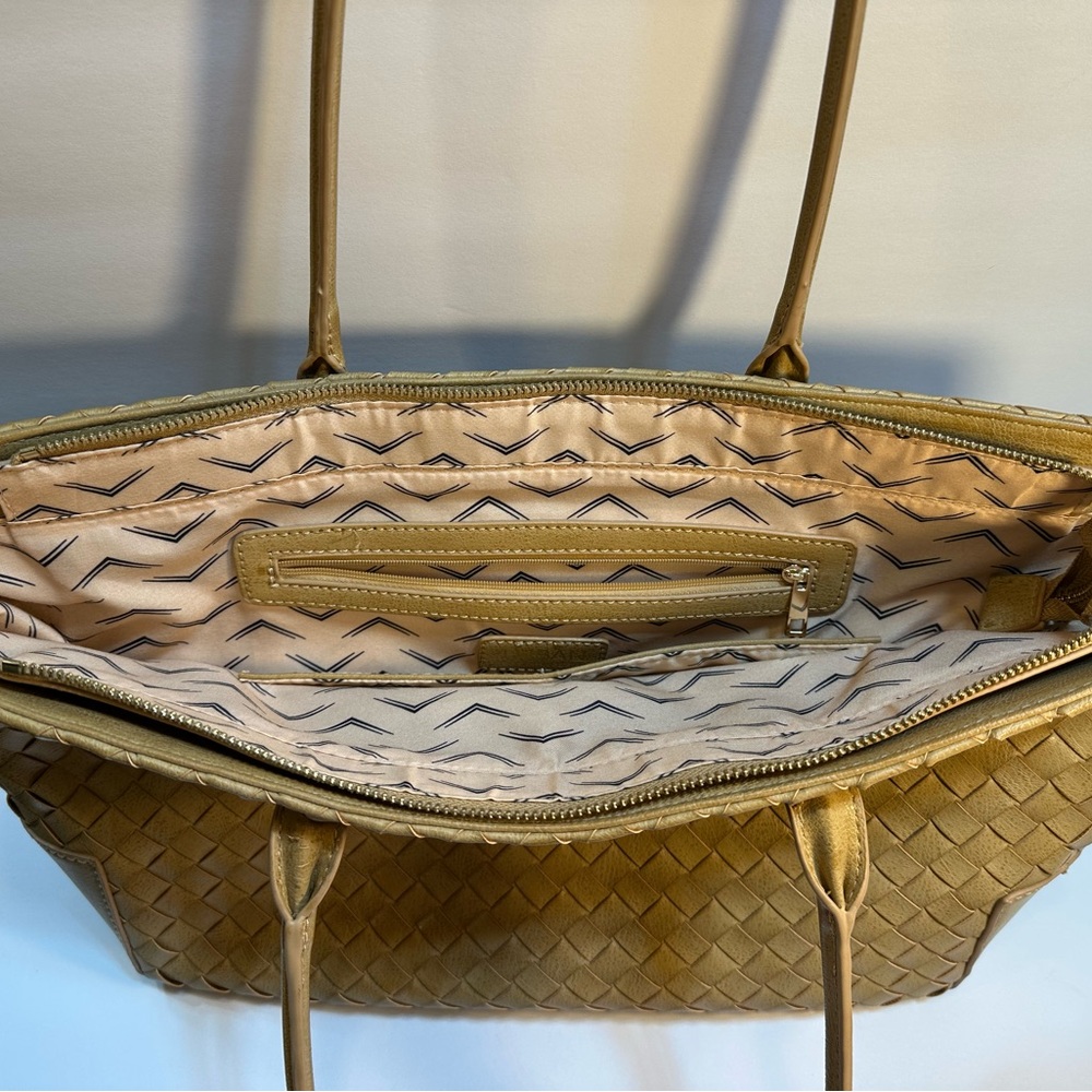 Urban Expressions Large Natural Woven Vegan Leather Handbag Purse Tote Preowned - Picture 5 of 14